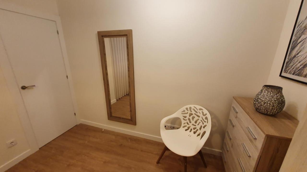 Auditorio Vicele - 2 Hab Y Sofa-cama - Wifi - Vut-3692-as *